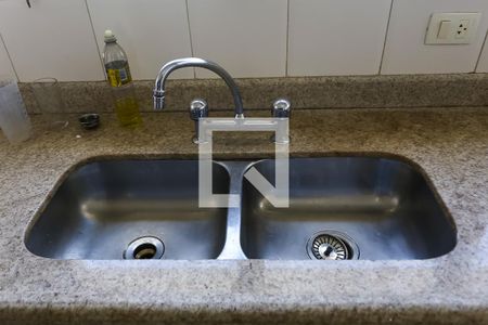 Apartamento para alugar com 129m², 3 quartos e 3 vagas Apartamento para alugar com 129m², 3 quartos e 3 vagasCozinha