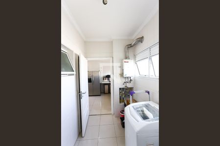 Apartamento para alugar com 129m², 3 quartos e 3 vagas Apartamento para alugar com 129m², 3 quartos e 3 vagasÁrea de Serviço