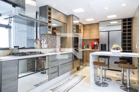 Apartamento à venda com 430m², 4 quartos e 3 vagasCozinha