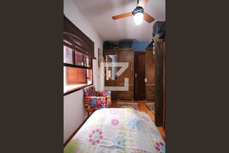 Casa à venda com 150m², 3 quartos e 2 vagasQuarto 2