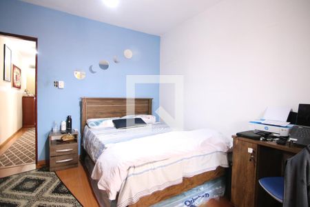 Casa à venda com 150m², 3 quartos e 2 vagasQuarto 3