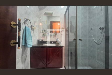 Casa à venda com 119m², 3 quartos e 3 vagas