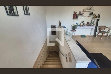 Casa à venda com 119m², 3 quartos e 3 vagas