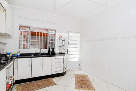 Casa para alugar com 260m², 3 quartos e 6 vagasCozinha