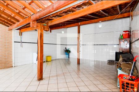 Casa para alugar com 260m², 3 quartos e 6 vagasÁrea de Serviço