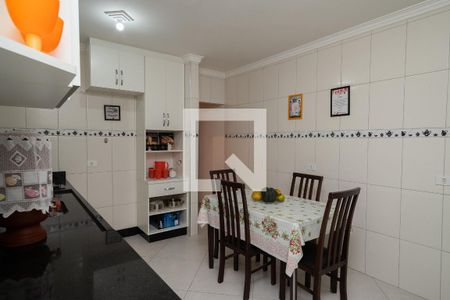 Casa à venda com 207m², 3 quartos e 3 vagas Casa à venda com 207m², 3 quartos e 3 vagasCozinha
