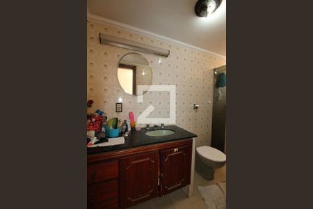 Casa à venda com 300m², 2 quartos e 2 vagasBanheiro do Quarto 1 (suíte)