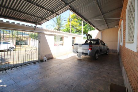 Casa à venda com 300m², 2 quartos e 2 vagasGaragem