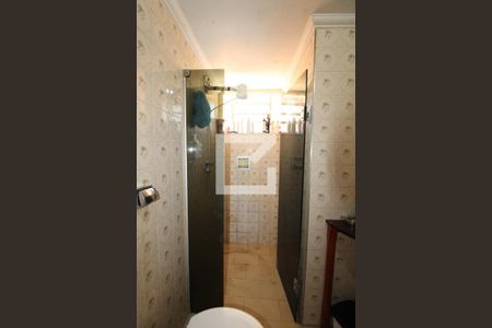 Casa à venda com 300m², 2 quartos e 2 vagasBanheiro do Quarto 1 (suíte)