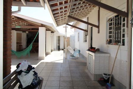 Casa à venda com 300m², 2 quartos e 2 vagasVista do Quarto 2