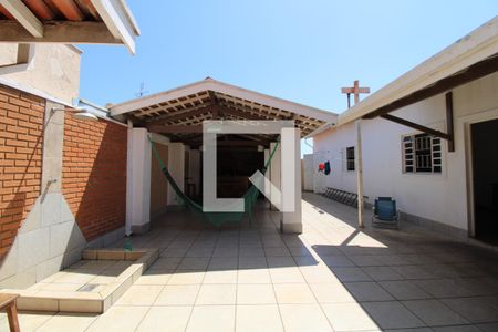 Casa à venda com 300m², 2 quartos e 2 vagasVista do Quarto 1 (suíte) - Closet