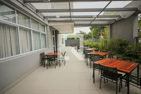 Apartamento à venda com 45m², 2 quartos e 1 vaga Apartamento à venda com 45m², 2 quartos e 1 vagaÁrea comum - Churrasqueira