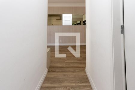 Corredor de apartamento à venda com 2 quartos, 56m² em Vila Ema, São Paulo