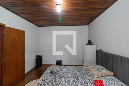 Casa à venda com 350m², 5 quartos e 8 vagas Casa à venda com 350m², 5 quartos e 8 vagasSuíte