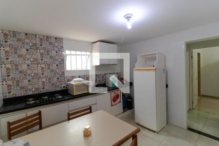 Casa à venda com 350m², 5 quartos e 8 vagas Casa à venda com 350m², 5 quartos e 8 vagasCozinha da Casa 02