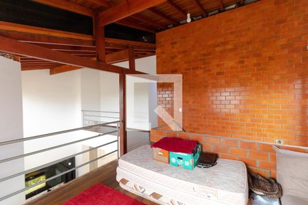 Casa à venda com 350m², 5 quartos e 8 vagas Casa à venda com 350m², 5 quartos e 8 vagasSala ìntima