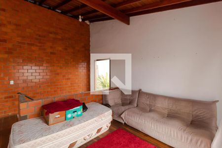 Casa à venda com 350m², 5 quartos e 8 vagas Casa à venda com 350m², 5 quartos e 8 vagasSala ìntima