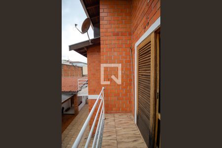 Casa à venda com 350m², 5 quartos e 8 vagas Casa à venda com 350m², 5 quartos e 8 vagasSacada da Suíte