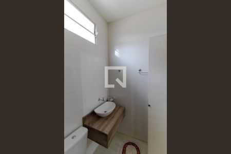 Casa à venda com 350m², 5 quartos e 8 vagas Casa à venda com 350m², 5 quartos e 8 vagasBanheiro da Suíte da Casa 02