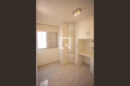 Quarto 1 de apartamento para alugar com 2 quartos, 60m² em Santa Teresinha, São Paulo