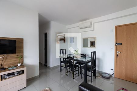 Sala de apartamento para alugar com 2 quartos, 72m² em Boqueirão, Praia Grande