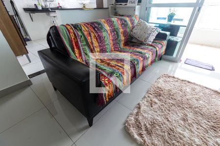 Detalhe da sala de apartamento para alugar com 2 quartos, 72m² em Boqueirão, Praia Grande