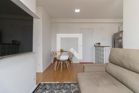 Sala de apartamento para alugar com 2 quartos, 40m² em Jardim Santa Emília, São Paulo