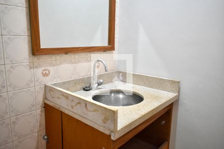 Lavabo de casa para alugar com 2 quartos, 100m² em Vila da Saúde, São Paulo