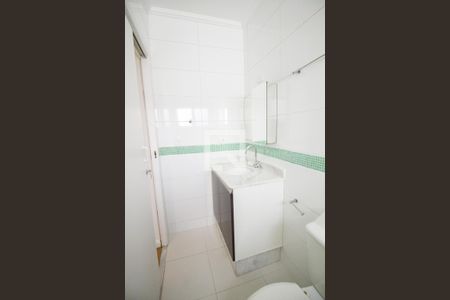 Casa de condomínio à venda com 160m², 3 quartos e 2 vagasbanheiro