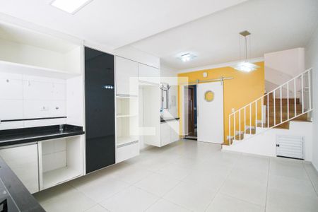 Casa de condomínio à venda com 160m², 3 quartos e 2 vagascozinha