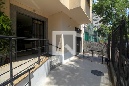 Apartamento à venda com 70m², 2 quartos e sem vagaÁrea comum