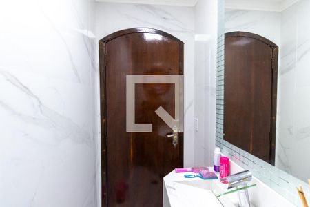 Casa à venda com 250m², 3 quartos e 2 vagasLavabo