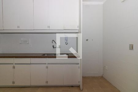 Apartamento à venda com 170m², 3 quartos e 1 vaga Apartamento à venda com 170m², 3 quartos e 1 vagaCozinha