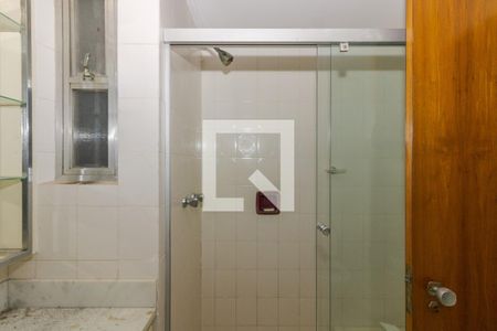 Apartamento à venda com 170m², 3 quartos e 1 vaga Apartamento à venda com 170m², 3 quartos e 1 vagaBanheiro