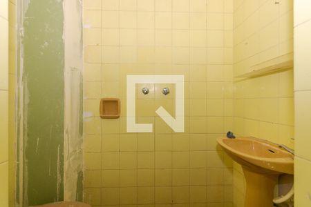 Apartamento à venda com 170m², 3 quartos e 1 vaga Apartamento à venda com 170m², 3 quartos e 1 vagaBanheiro de Serviço