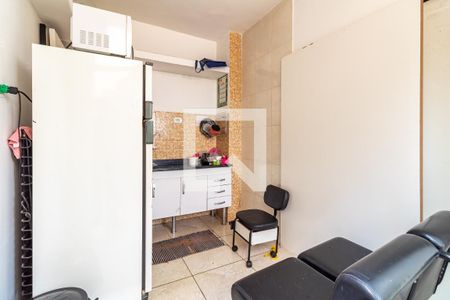 Casa à venda com 340m², 2 quartos e 2 vagas Casa à venda com 340m², 2 quartos e 2 vagasCasa 4 - Cozinha