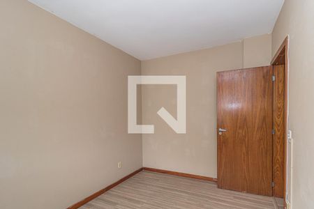 Quarto 1 de apartamento para alugar com 2 quartos, 72m² em Passo da Areia, Porto Alegre