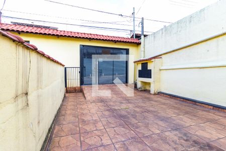 Casa à venda com 334m², 1 quarto e 1 vaga Casa à venda com 334m², 1 quarto e 1 vagaGaragem