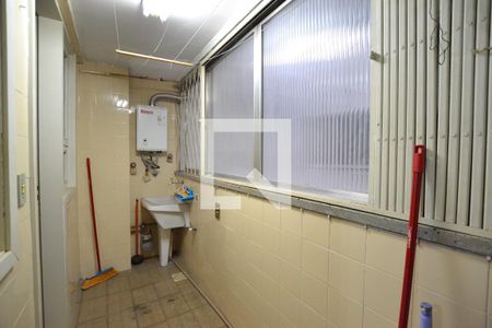 Apartamento à venda com 108m², 3 quartos e sem vagaÁrea de Serviço