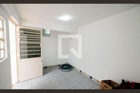 Casa à venda com 172m², 4 quartos e 2 vagas Casa à venda com 172m², 4 quartos e 2 vagasQuarto 4