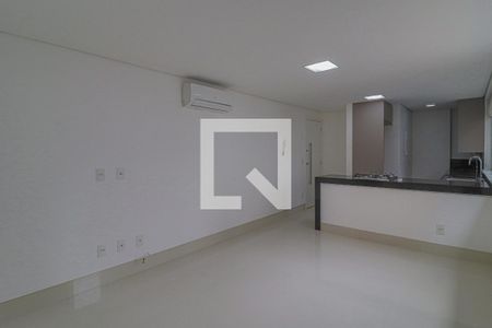 Sala de apartamento para alugar com 2 quartos, 54m² em Lourdes, Belo Horizonte