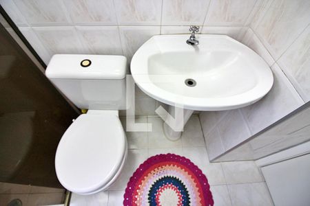 Apartamento à venda com 63m², 2 quartos e 2 vagasBanheiro Social