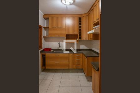 Casa para alugar com 180m², 3 quartos e 1 vaga Casa para alugar com 180m², 3 quartos e 1 vagaCozinha