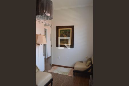 Casa à venda com 300m², 8 quartos e 1 vagaSala/ Dormitório 8