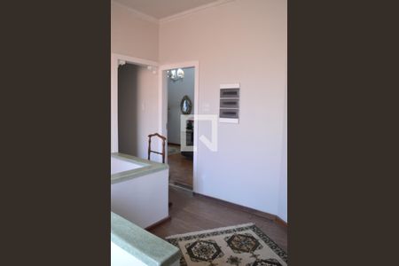 Casa à venda com 300m², 8 quartos e 1 vagaÁrea circulação