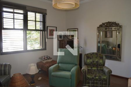 Casa à venda com 300m², 8 quartos e 1 vagaSala / Dormitório 5