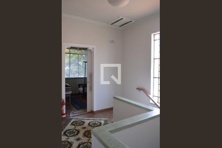 Casa à venda com 300m², 8 quartos e 1 vagaSala / 4