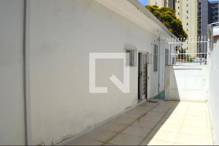 Casa à venda com 180m², 4 quartos e 5 vagasAcesso lateral