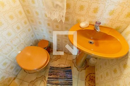 Casa à venda com 340m², 3 quartos e 4 vagas Casa à venda com 340m², 3 quartos e 4 vagasBanheiro Garagem