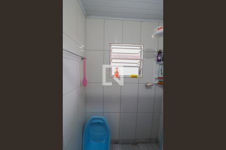 Casa à venda com 140m², 3 quartos e 2 vagasBanheiro